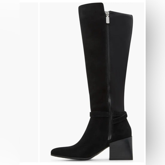 Blondo Black Ankle Boots with Buckle Detail - Picture 3 of 3